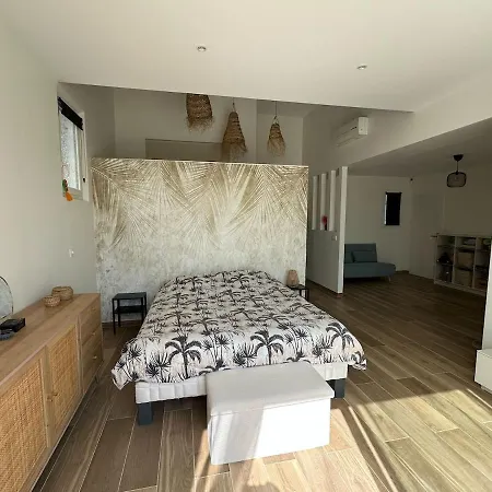 Rosea Du In Paca Sun And Relaxation Villa